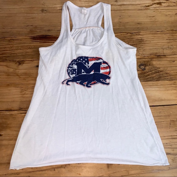 Bundle of 4 Small Athletic Tank Tops - Picture 8 of 9